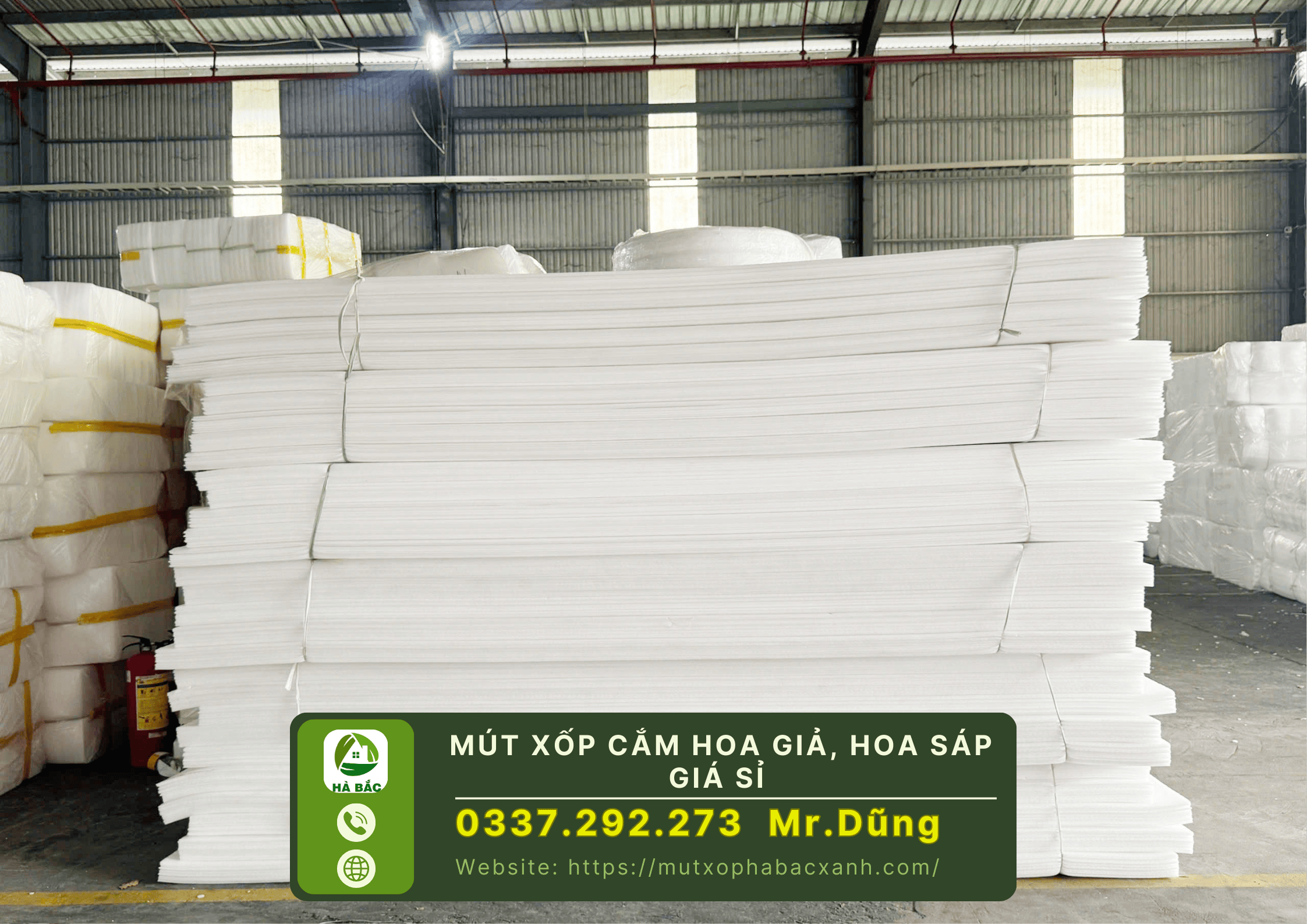 Mút xốp cắm hoa giả, hoa sáp giá sỉ tại TP.HCM